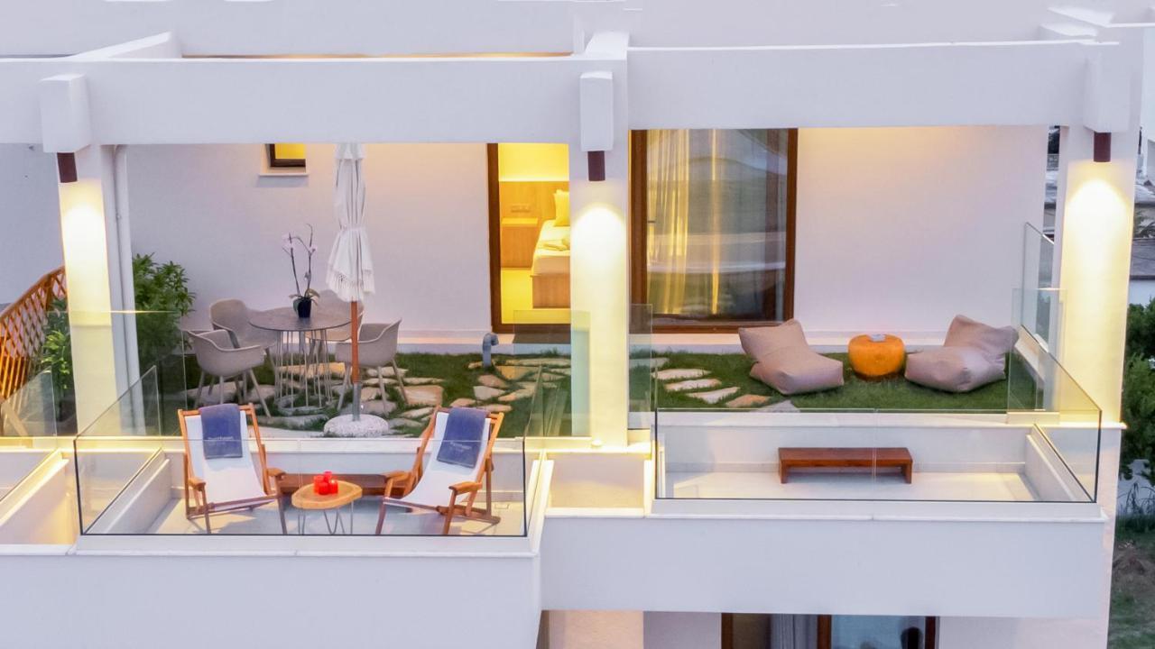 Pantheon Sea View Aparthotel Néoi Póroi Ngoại thất bức ảnh