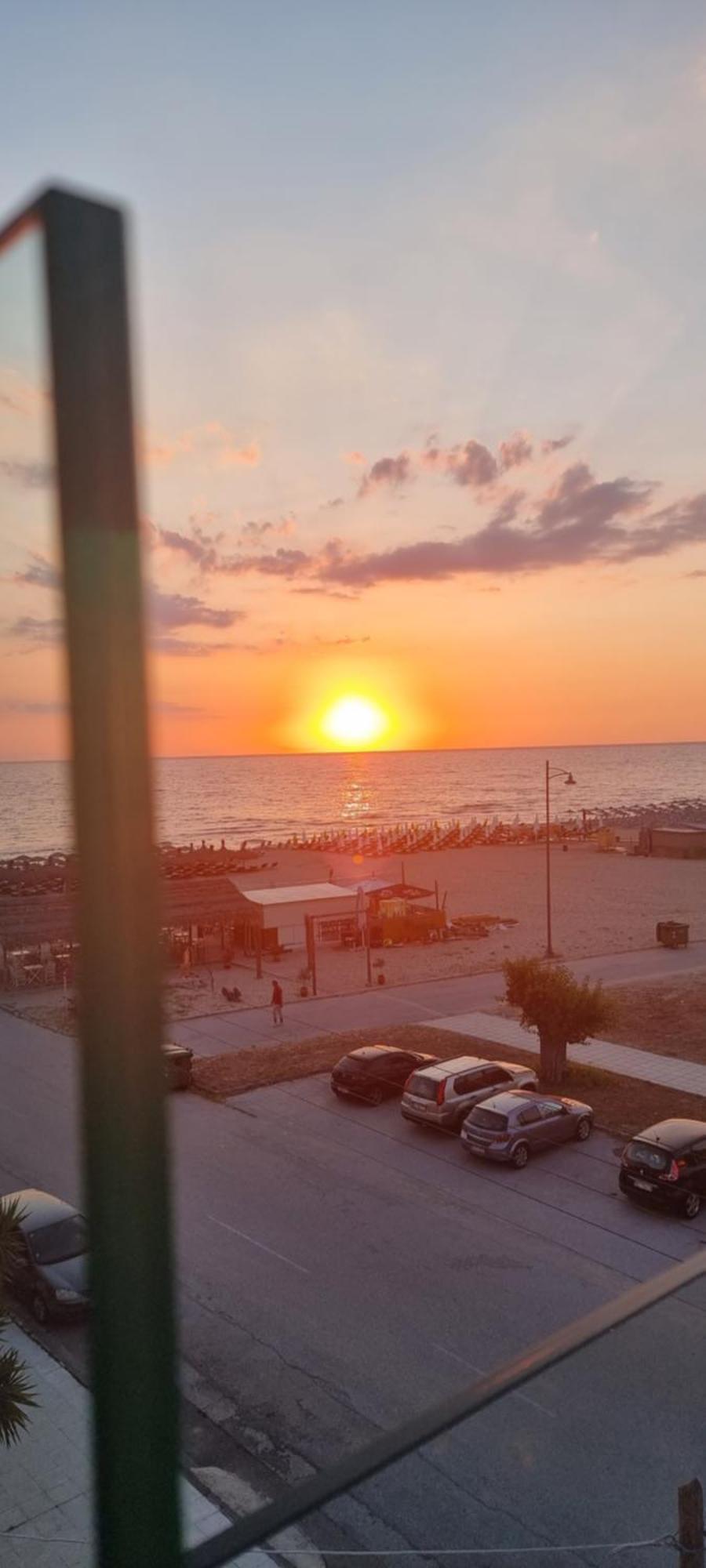 Pantheon Sea View Aparthotel Néoi Póroi Phòng bức ảnh