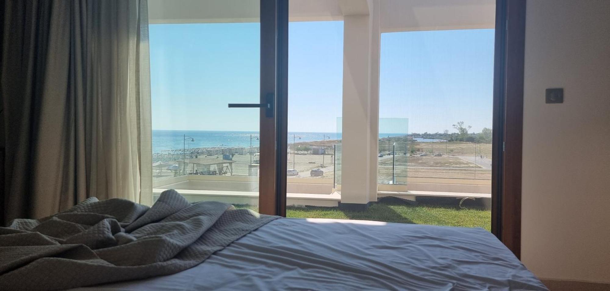 Pantheon Sea View Aparthotel Néoi Póroi Phòng bức ảnh