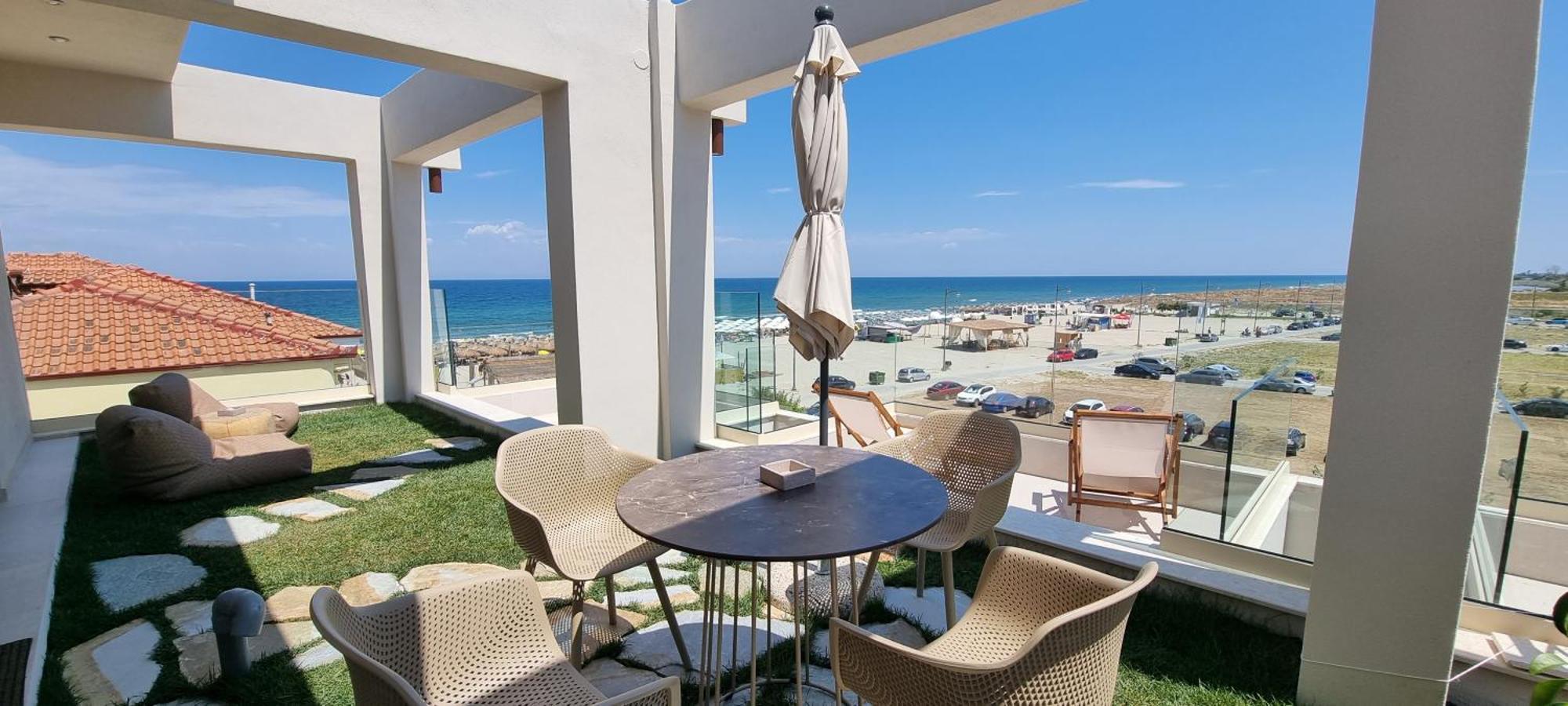 Pantheon Sea View Aparthotel Néoi Póroi Phòng bức ảnh