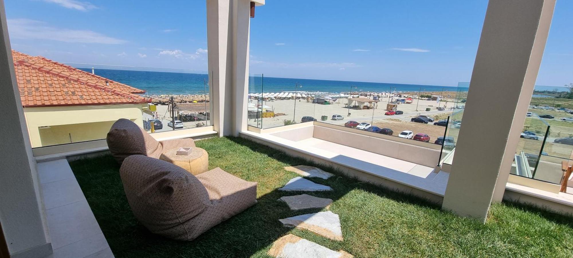 Pantheon Sea View Aparthotel Néoi Póroi Phòng bức ảnh